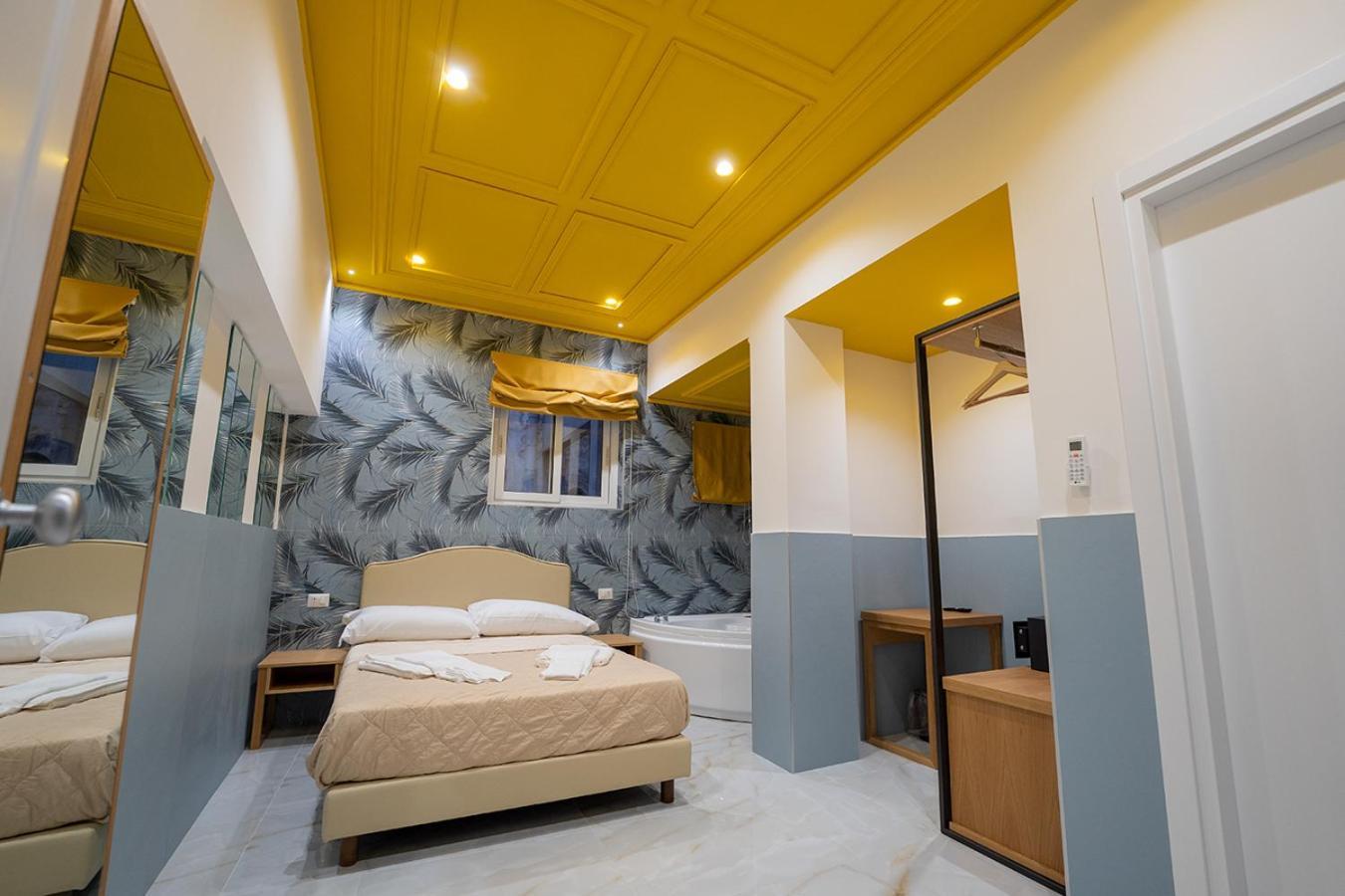 מלון נאפולי Pc Boutique H Loggia, By Clapa Group מראה חיצוני תמונה
