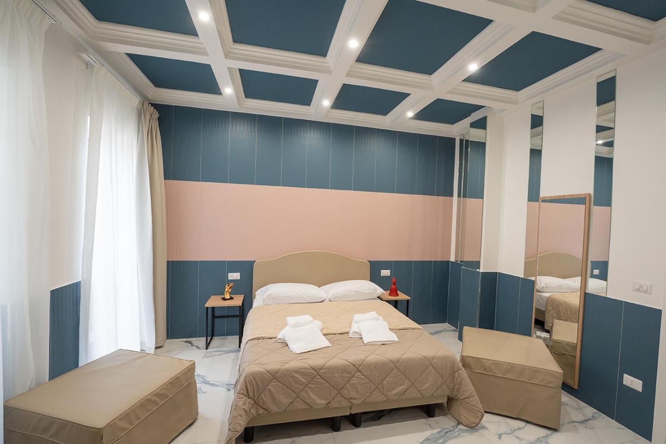 מלון נאפולי Pc Boutique H Loggia, By Clapa Group חדר תמונה